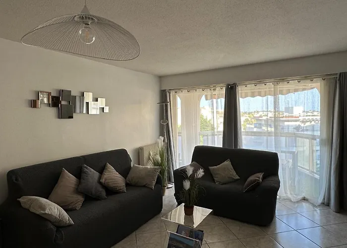 Appartement Vue Mer 75 m2 Apartment *